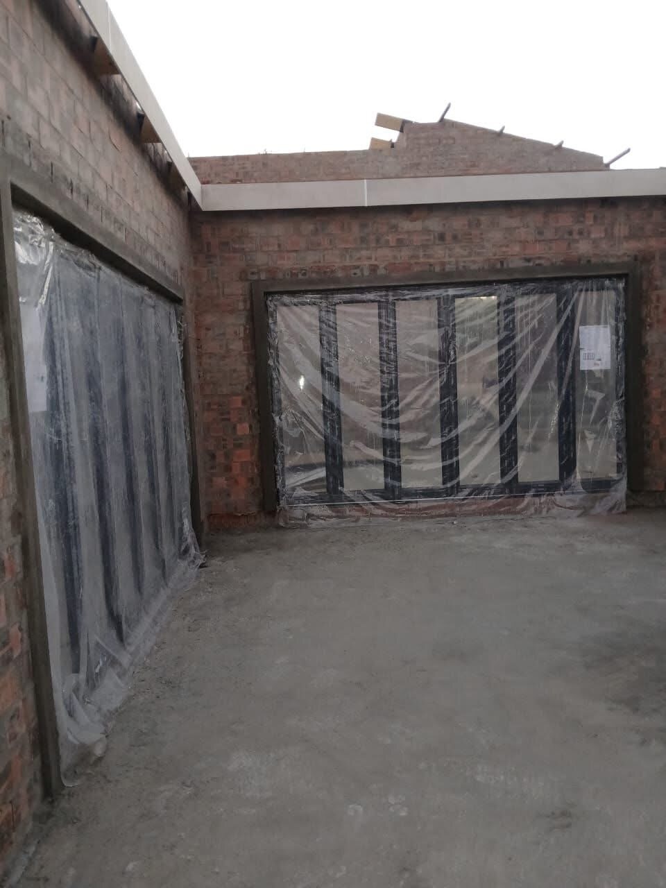 Multiple aluminium openings during installation